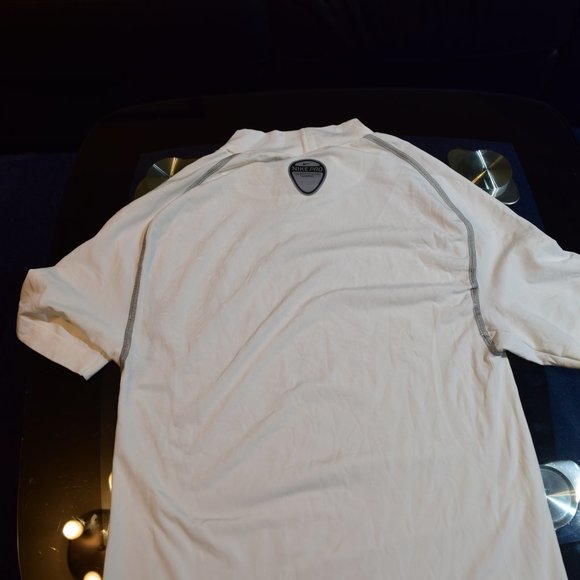 Nike T Shirts XXL New - Picture 8 of 9